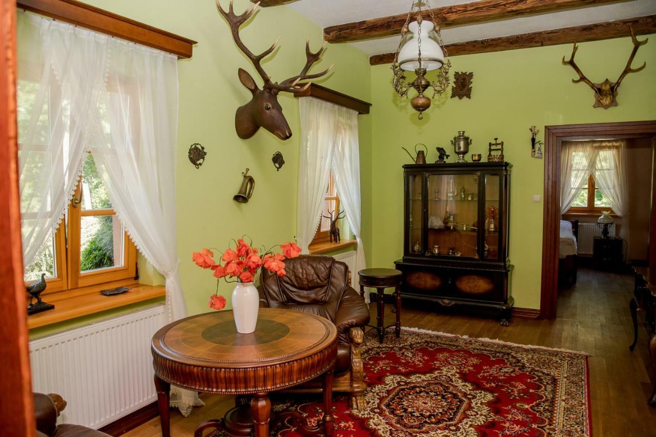 Dwór Woskrzenice Hotel Biała Podlaska Exterior foto